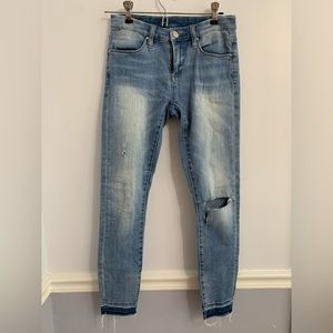 Blank NYC Brand Distressed Raw Hem Size 26 Jeans